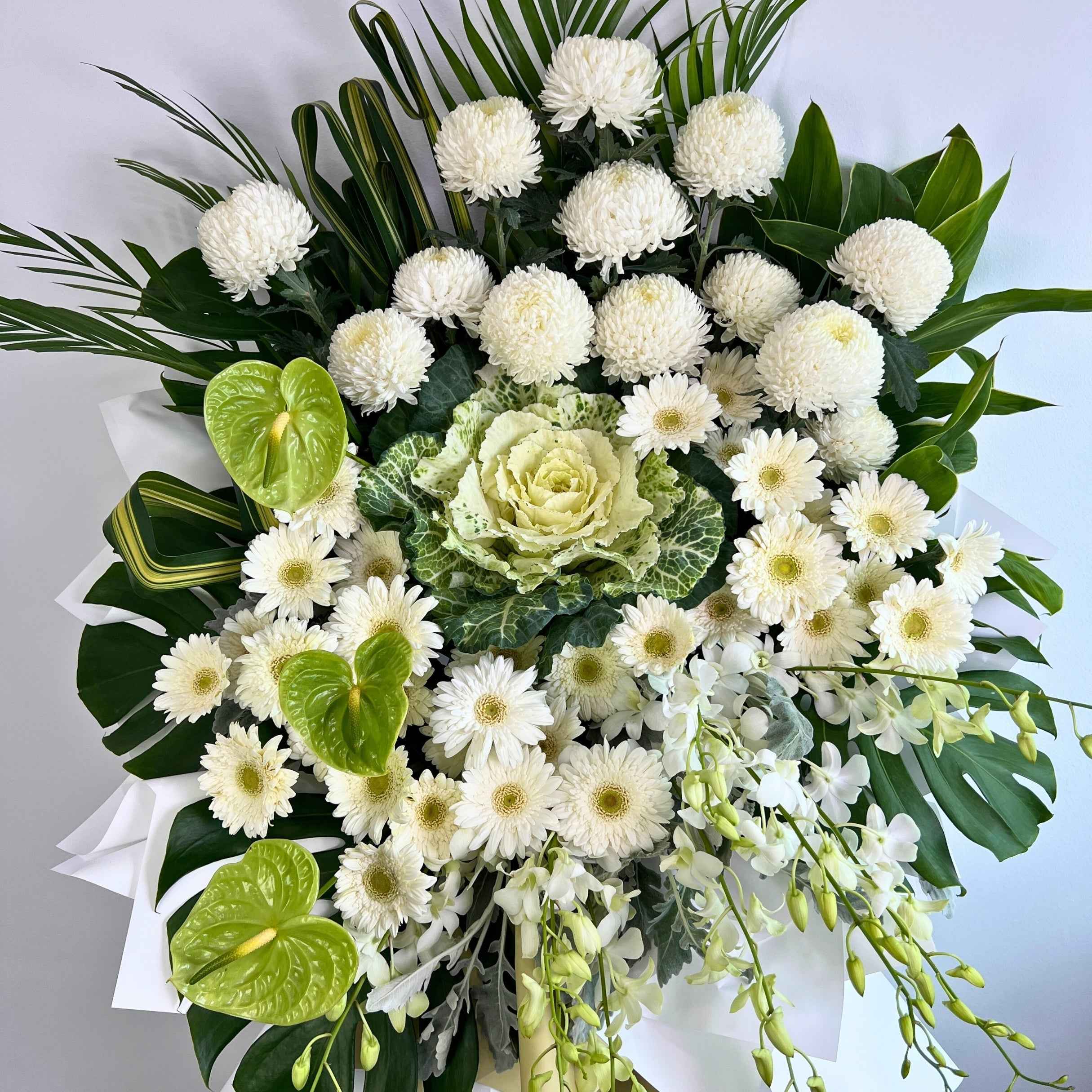 Elaria Condolence Flower Stand