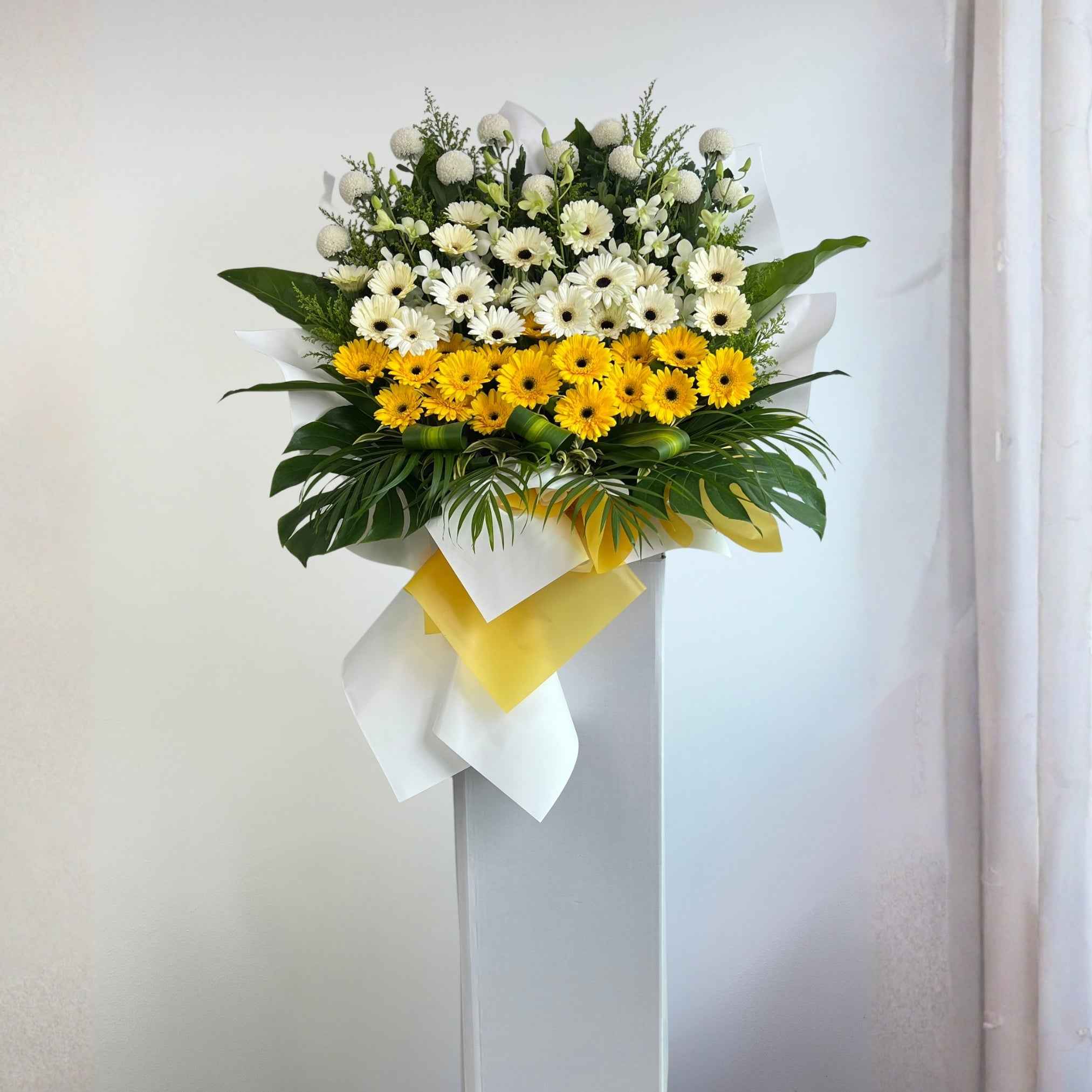 Alysia Condolence Flower Stand